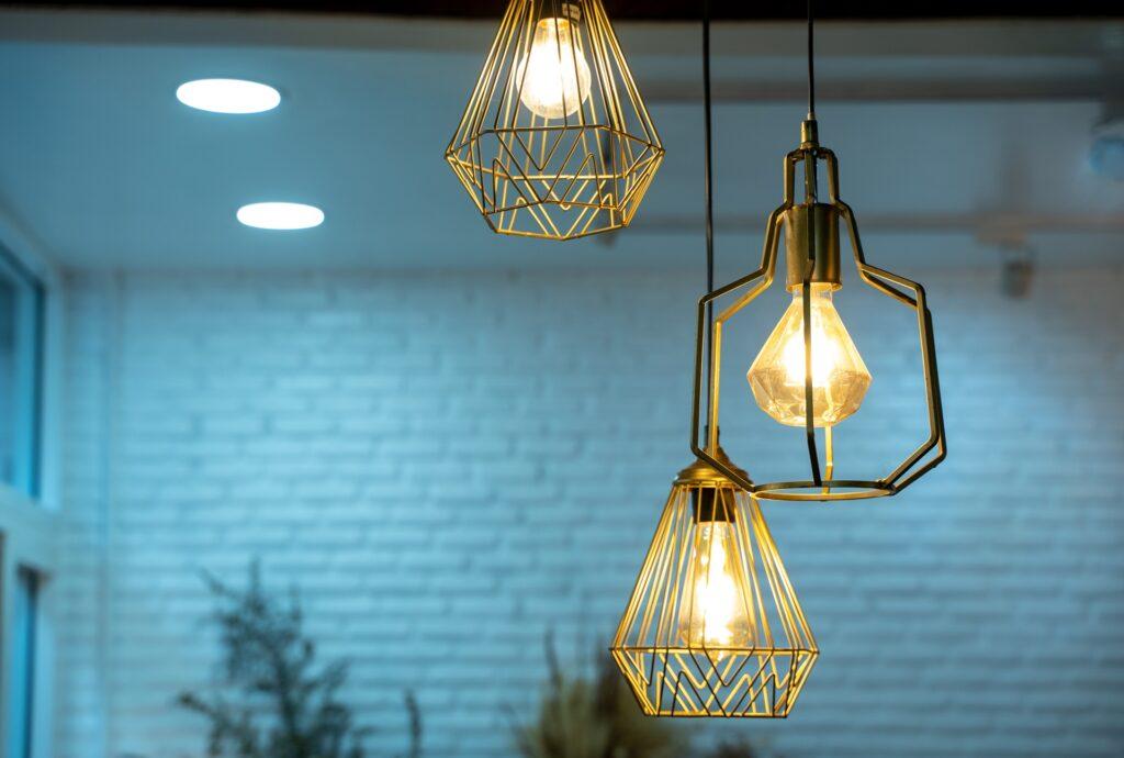 Moderne Lampen mit warmem Licht | Led Streifen 12V